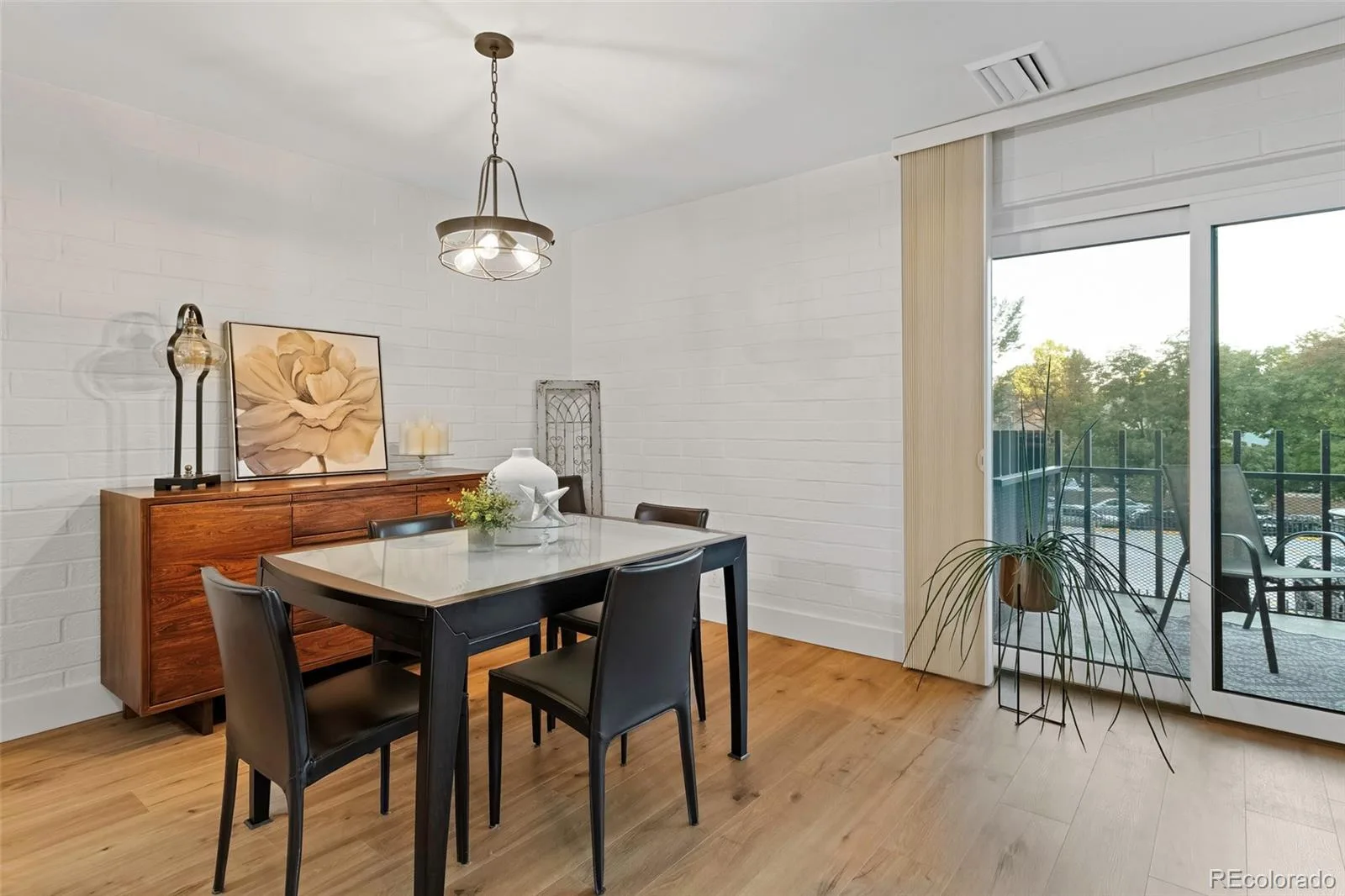 460 S Marion Parkway #301 Denver CO 80209 | MLS #REC8231029 10022026212656 1600 7