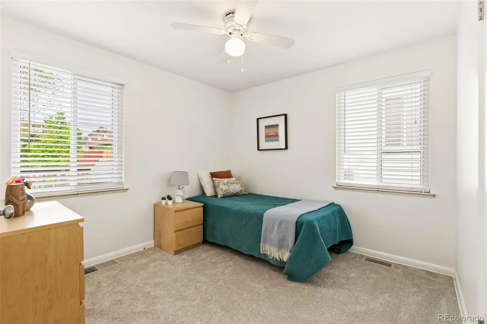 04092026231400 1600 13