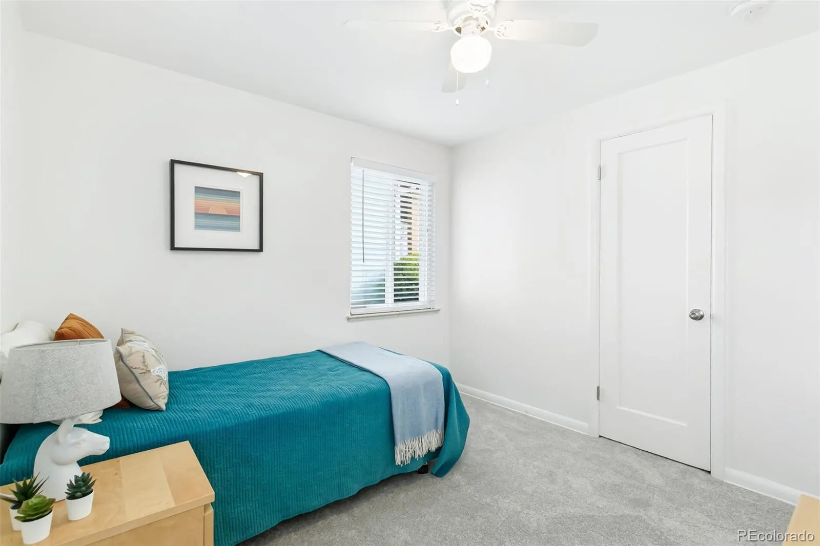 04092026231400 1600 14