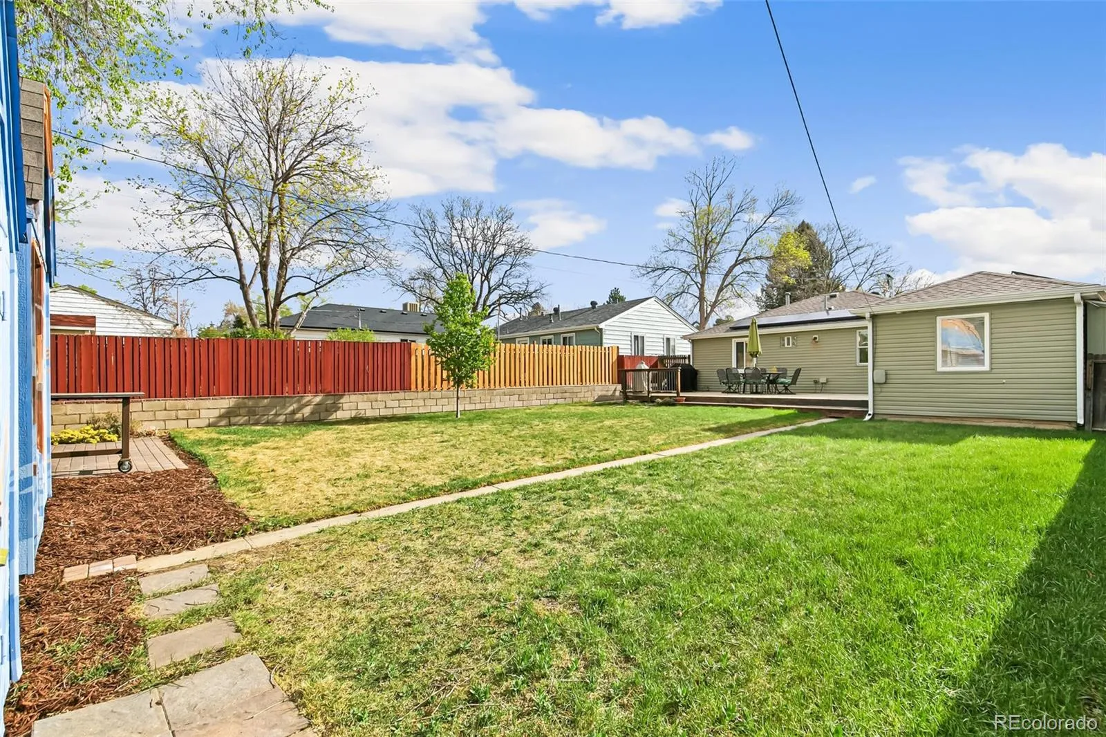 04092026231400 1600 20