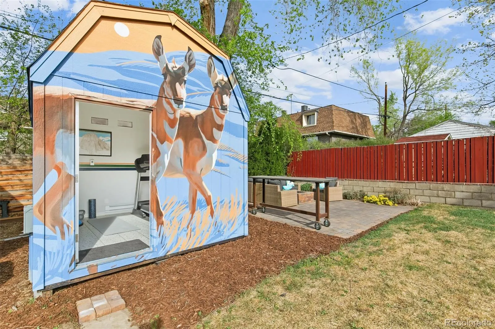 04092026231400 1600 21