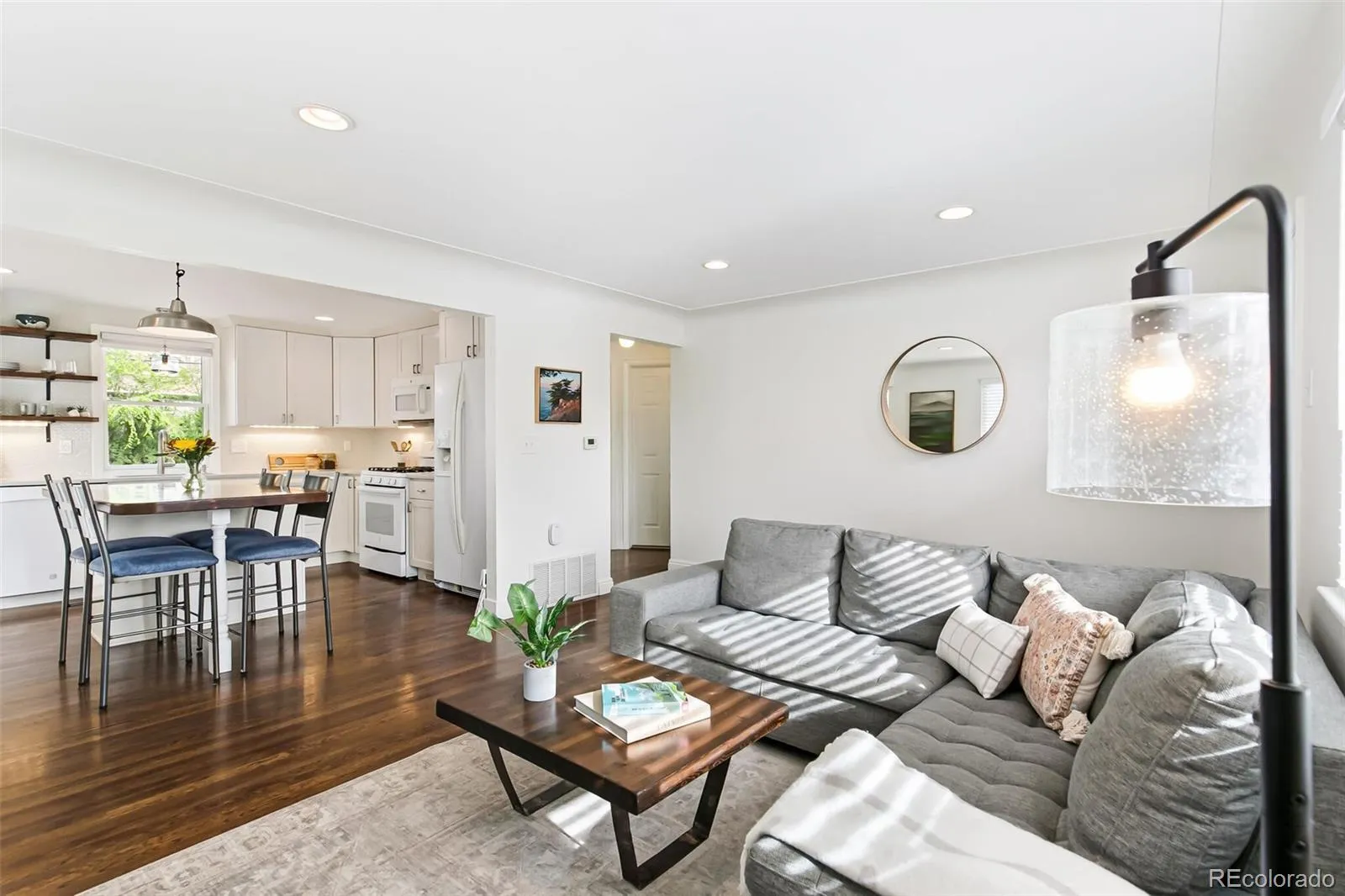 04092026231400 1600 5