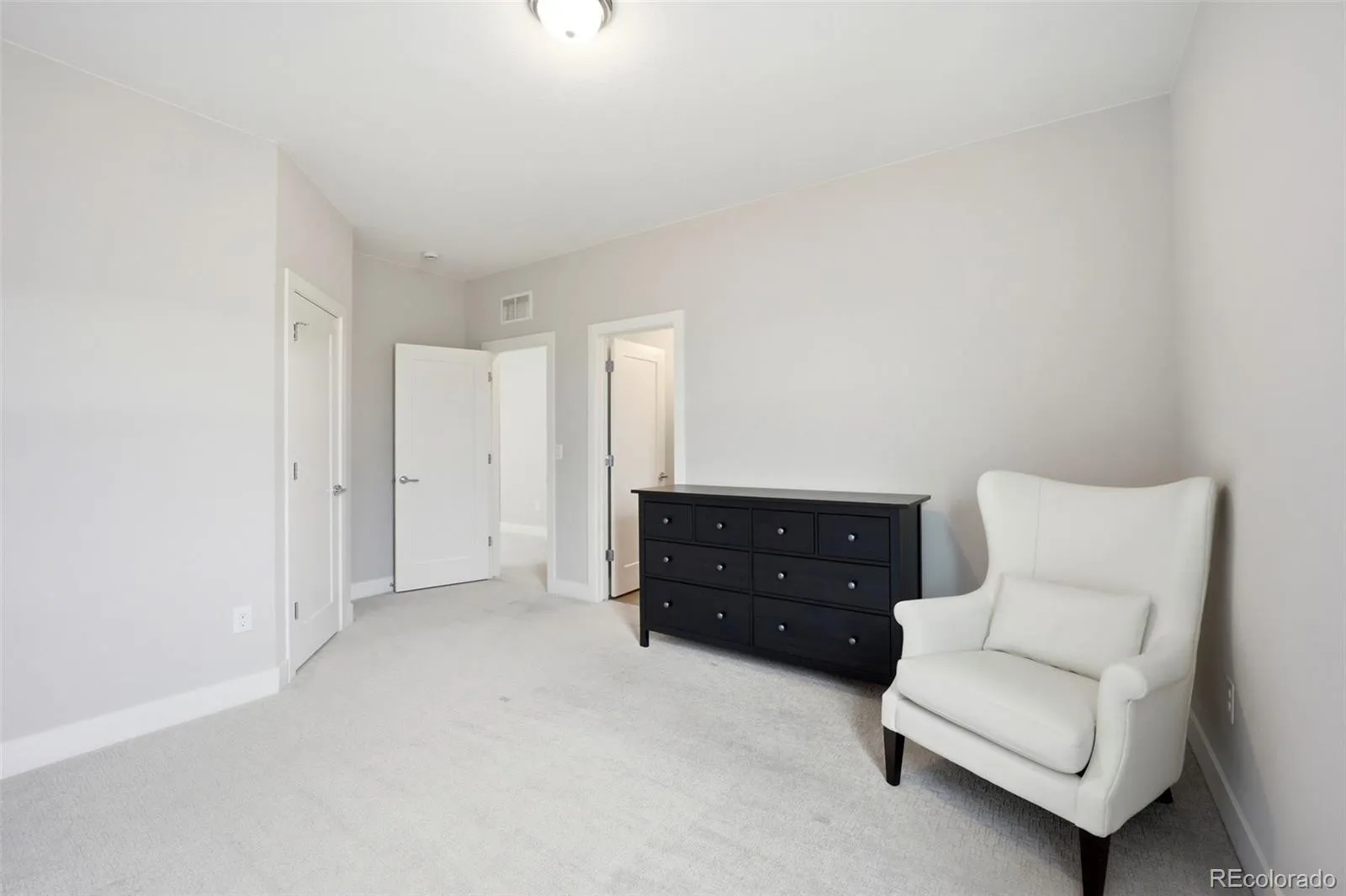 17949 W 95th Place Arvada CO 80007 MLS #REC8234792 05142026125119 1600 21