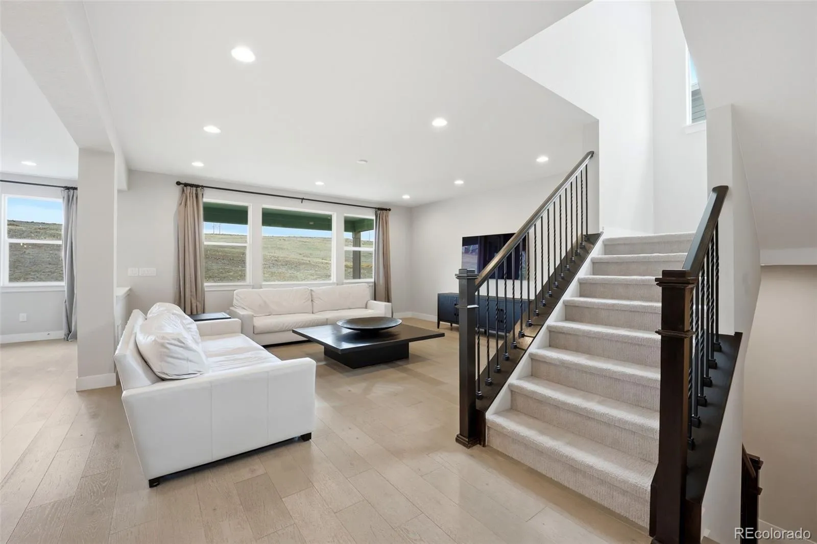 17949 W 95th Place Arvada CO 80007 MLS #REC8234792 05142026125119 1600 4