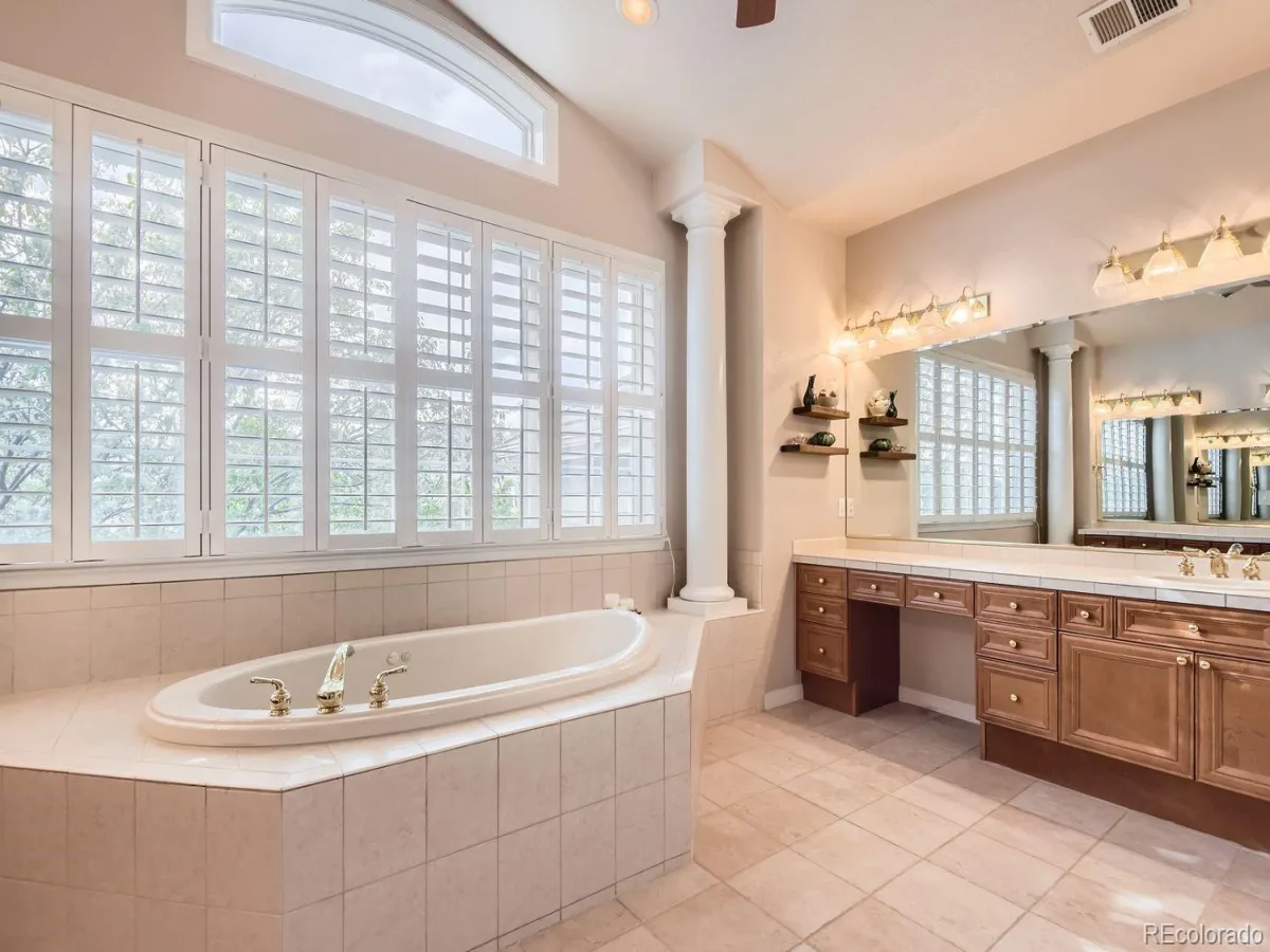 10456 Carriage Club Drive Lone Tree CO 80124 MLS #REC8235634 07082026013804 1200 20