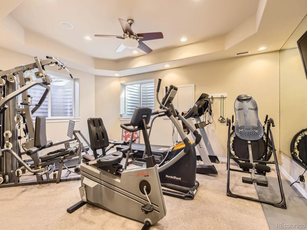 10456 Carriage Club Drive Lone Tree CO 80124 MLS #REC8235634 07082026013804 1200 32