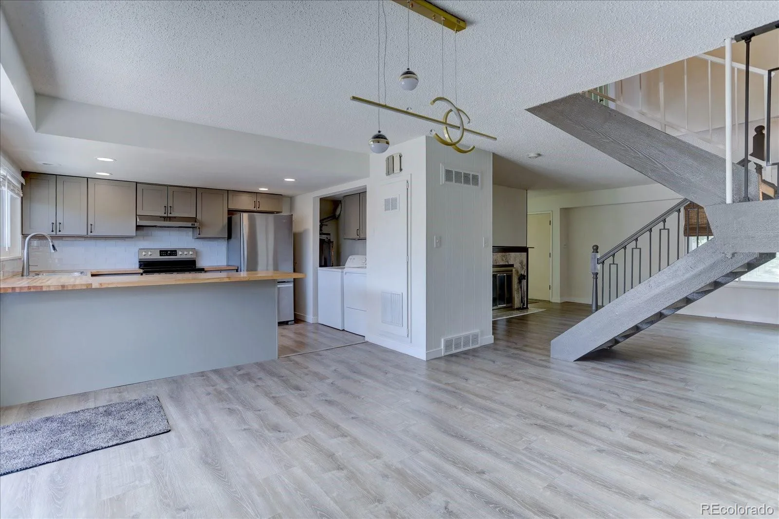 815 S Youngfield Court Denver CO 80228 | MLS #REC8236932 07252026132346 1600 12