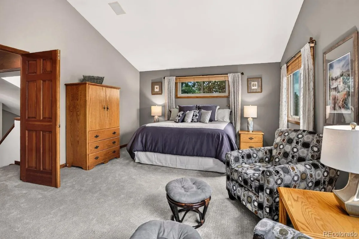 25856 Buffalo Lane Golden CO 80401 | MLS #REC8237016 07102026044714 1200 24