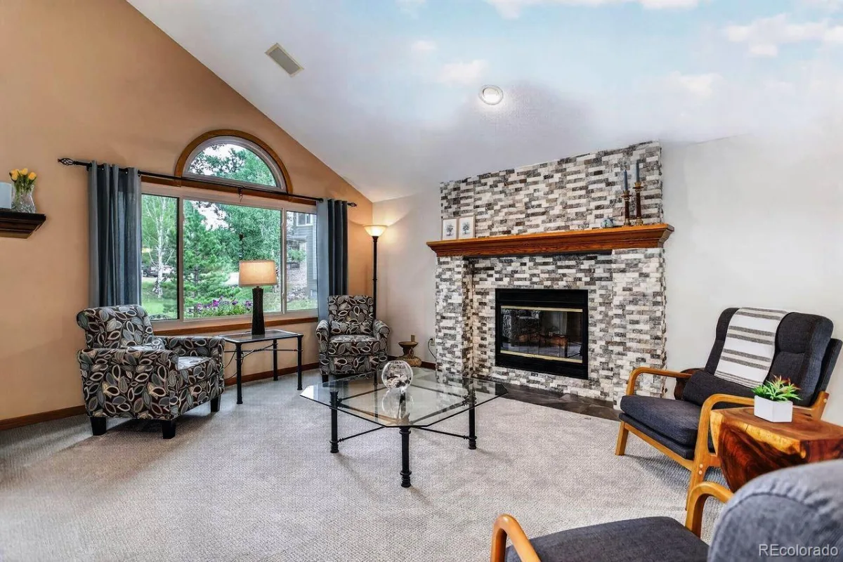 25856 Buffalo Lane Golden CO 80401 | MLS #REC8237016 07102026044714 1200 6