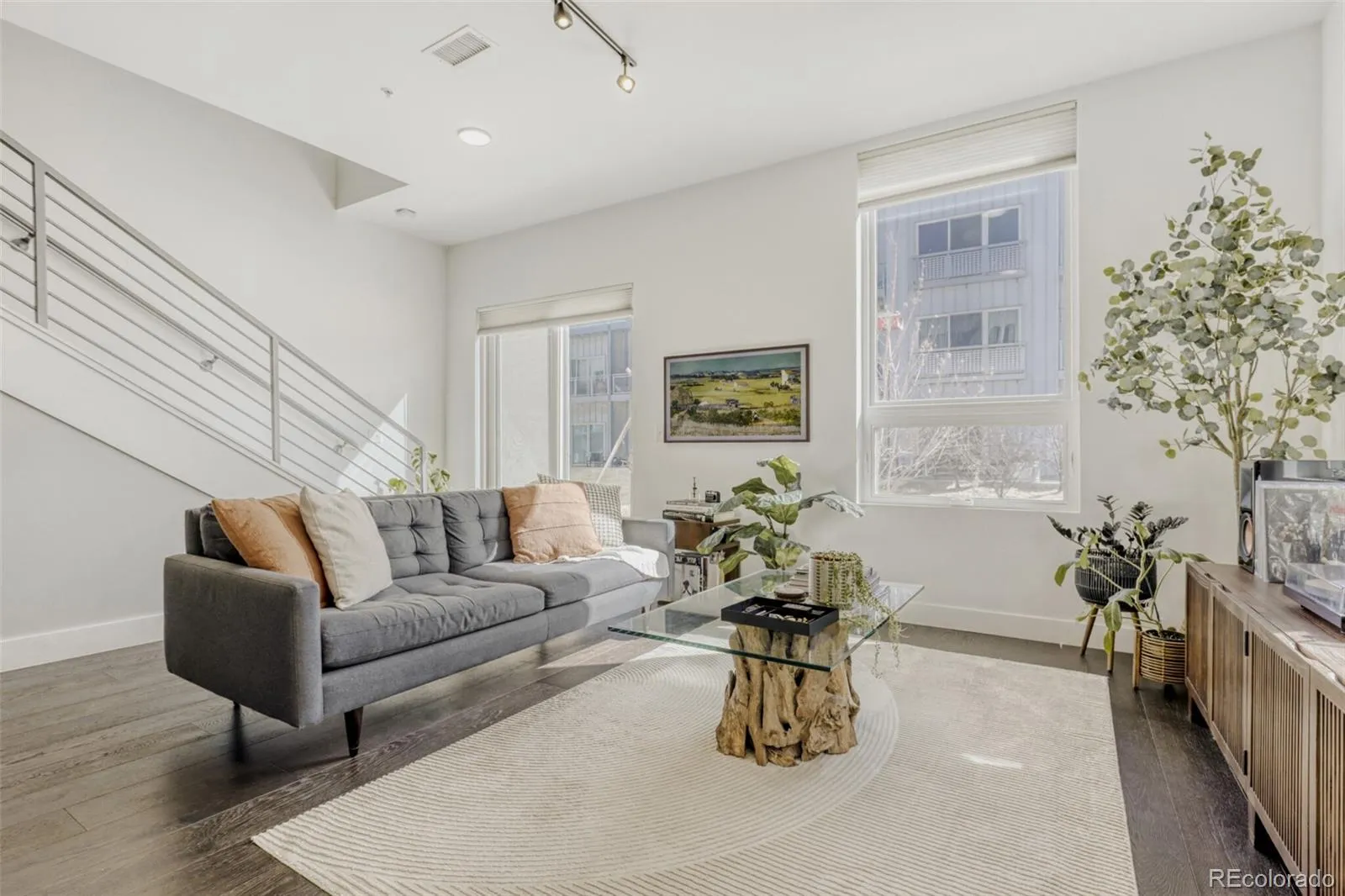 04102026051727 1600 14