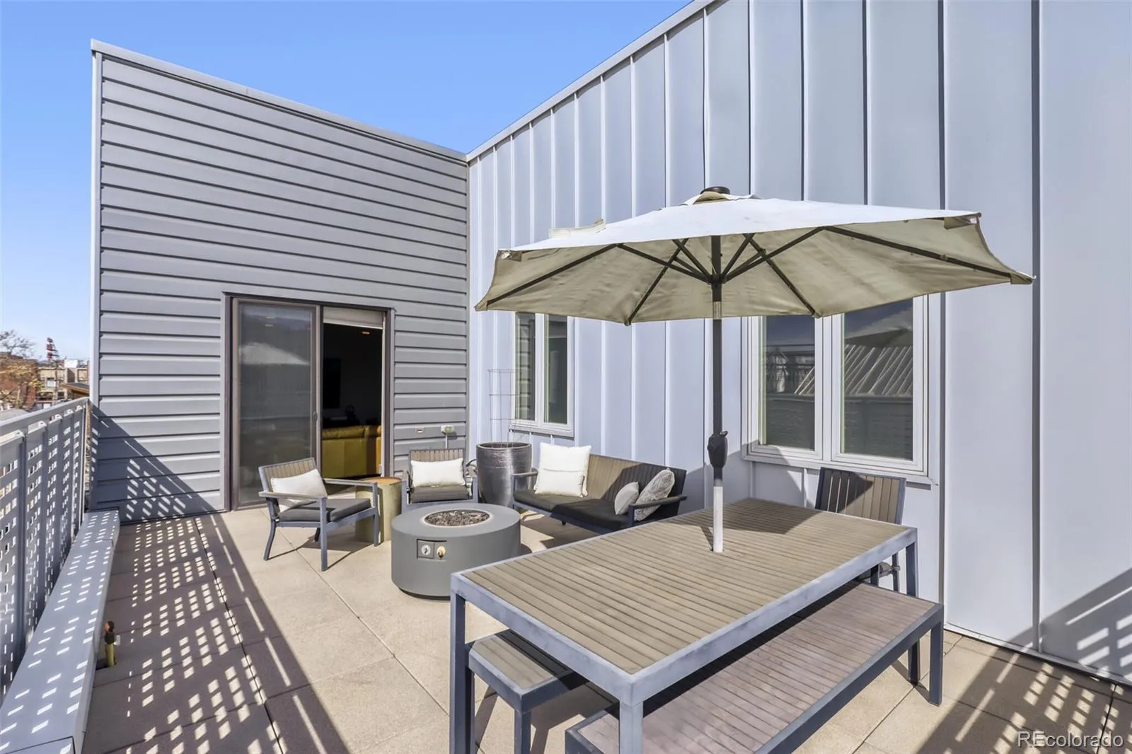 04102026051727 1600 28