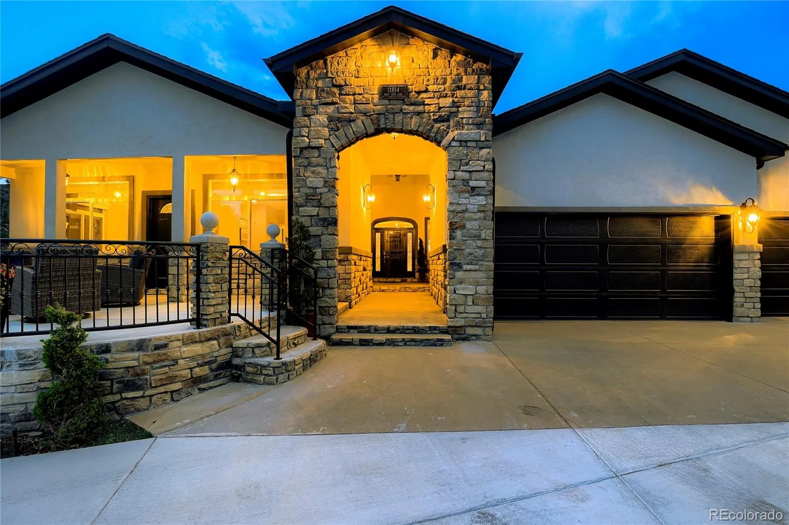 04162026233630 1600 0