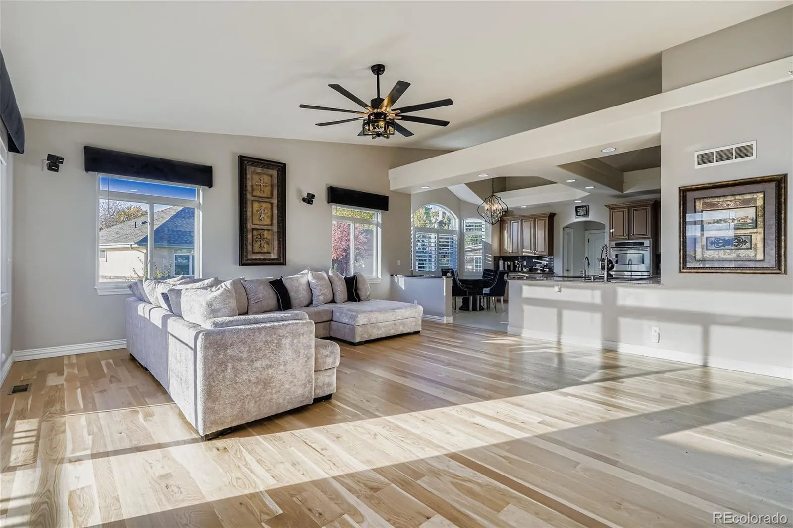 04162026233630 1600 17