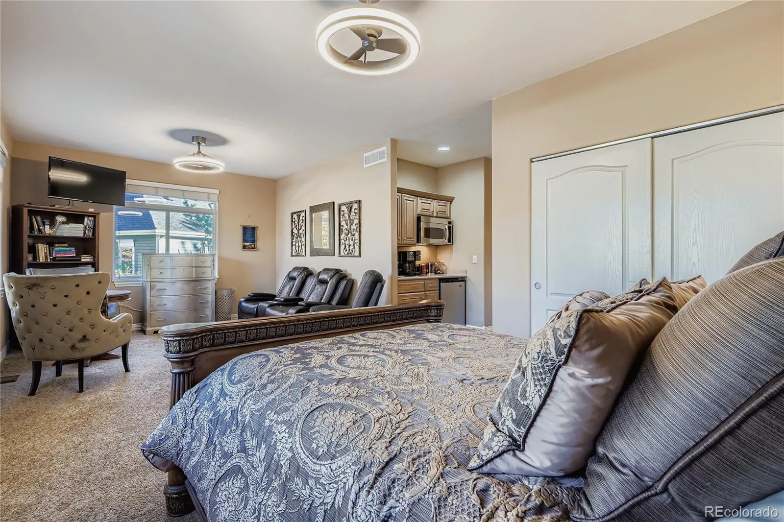 04162026233630 1600 27