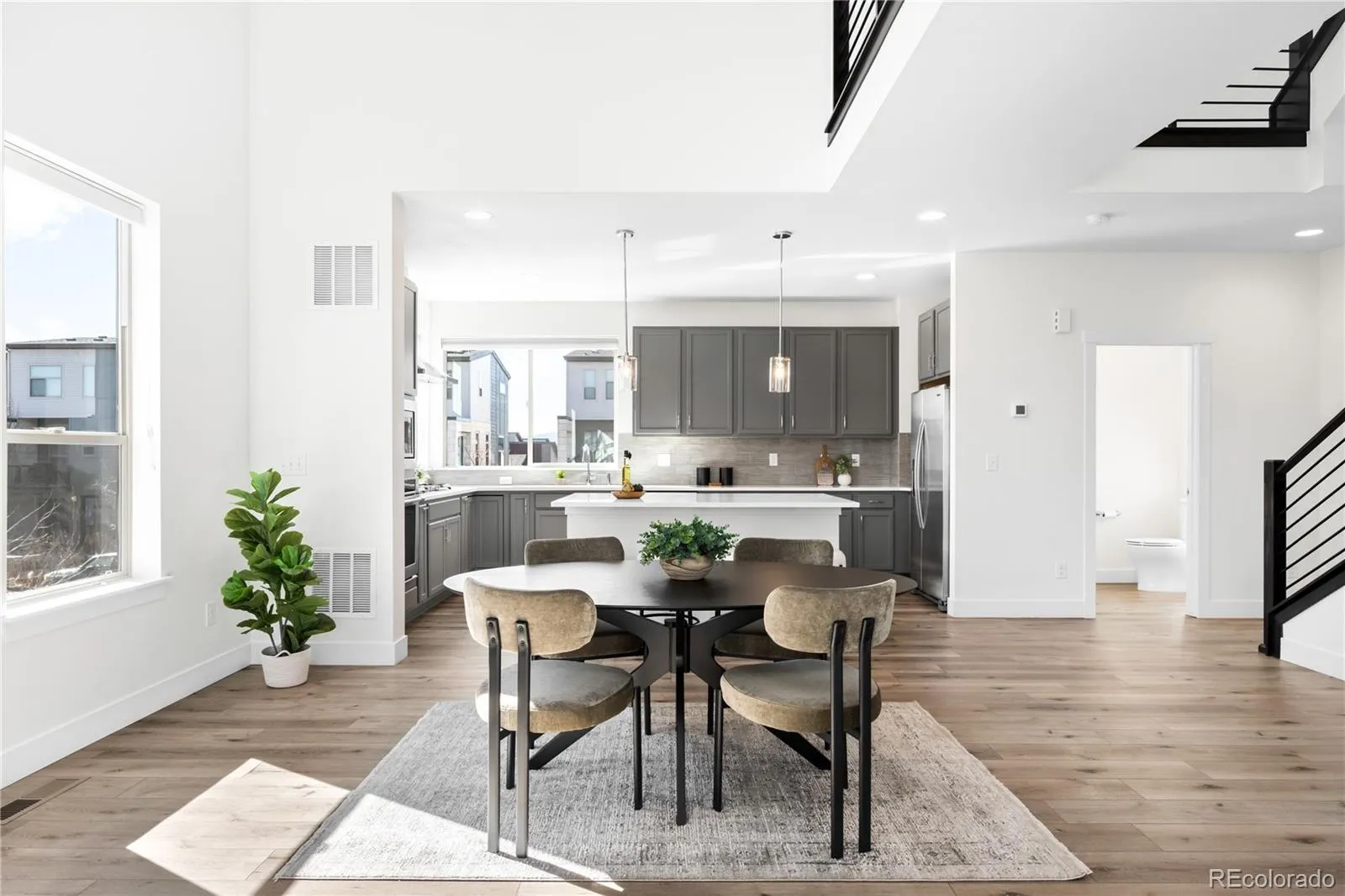 2522 N Moline Street Aurora CO 80010 MLS #REC8239016 05112026070833 1600 12