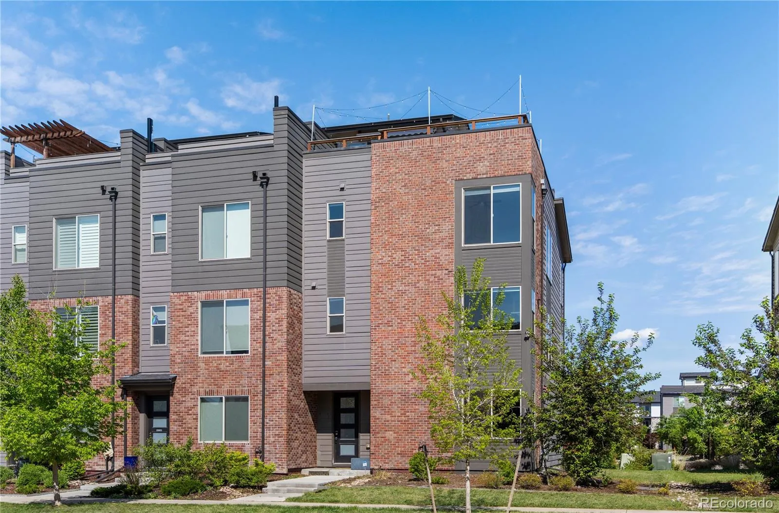 2522 N Moline Street Aurora CO 80010 MLS #REC8239016 05112026070833 1600 3