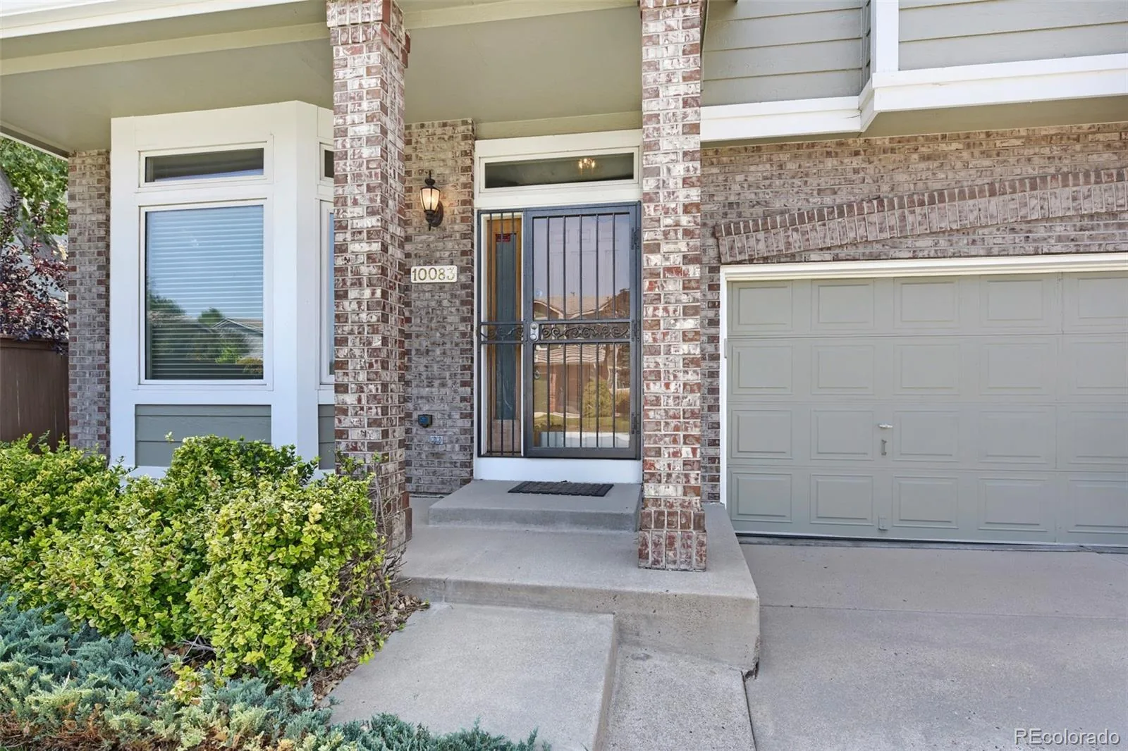 10083 Oak Leaf Way Littleton CO 80129 | MLS #REC8239160 08072026014345 1600 1