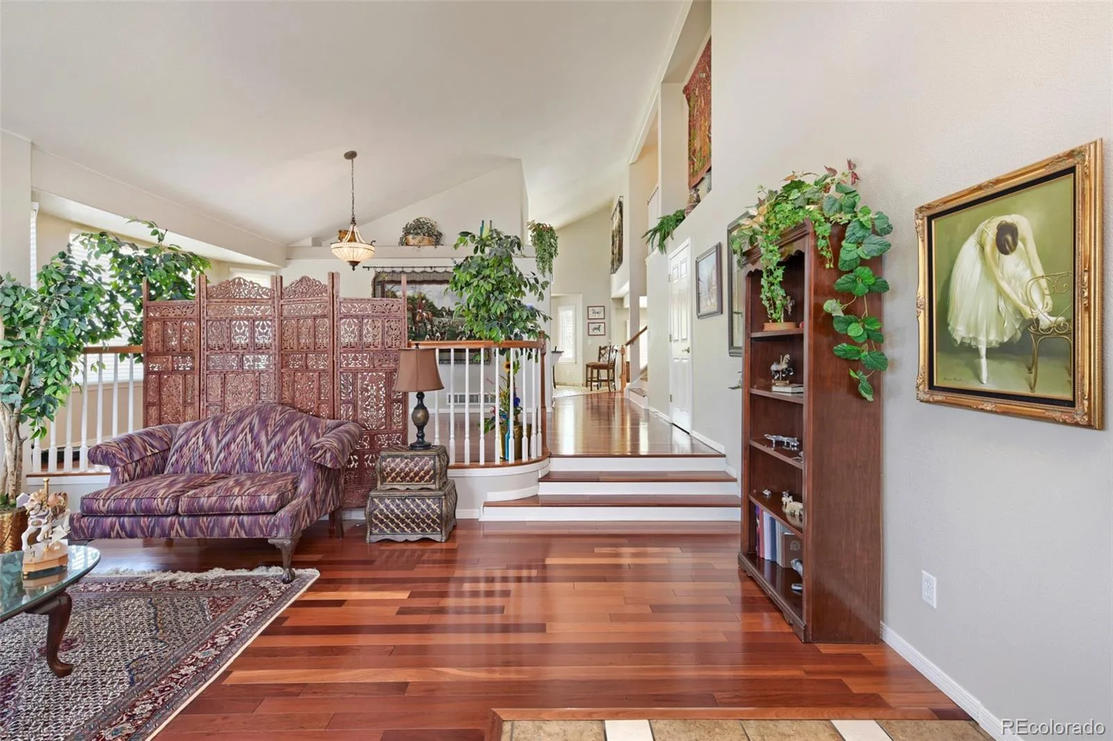 10083 Oak Leaf Way Littleton CO 80129 | MLS #REC8239160 08072026014345 1600 4