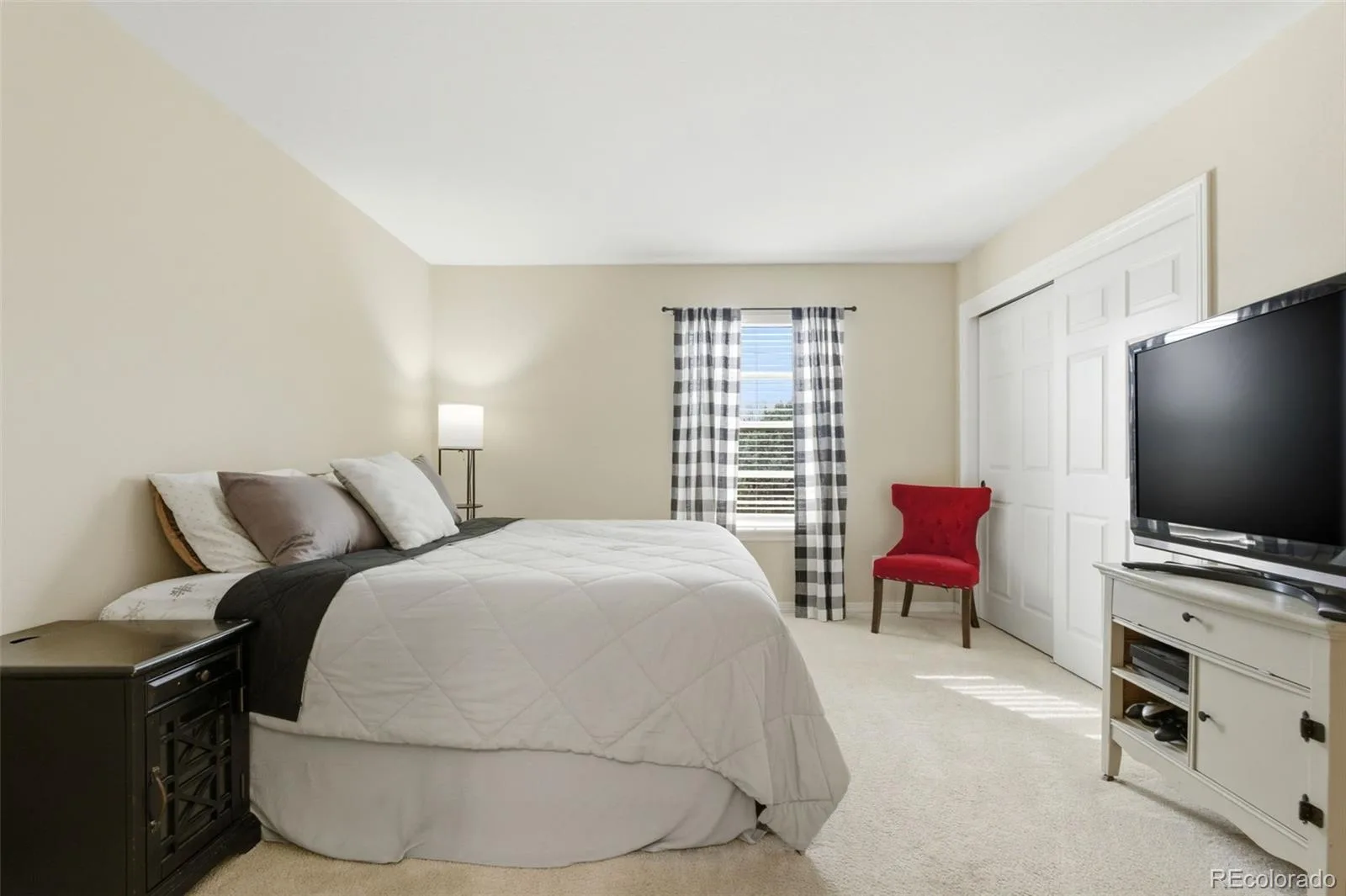 6052 S Andes Circle Aurora CO 80016 MLS #REC8239876 06172026193628 1600 31