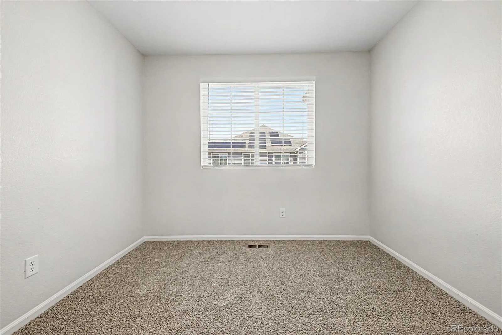 17975 E 103rd Avenue Commerce City CO 80022 | MLS #REC8240589 08282026223029 1600 25