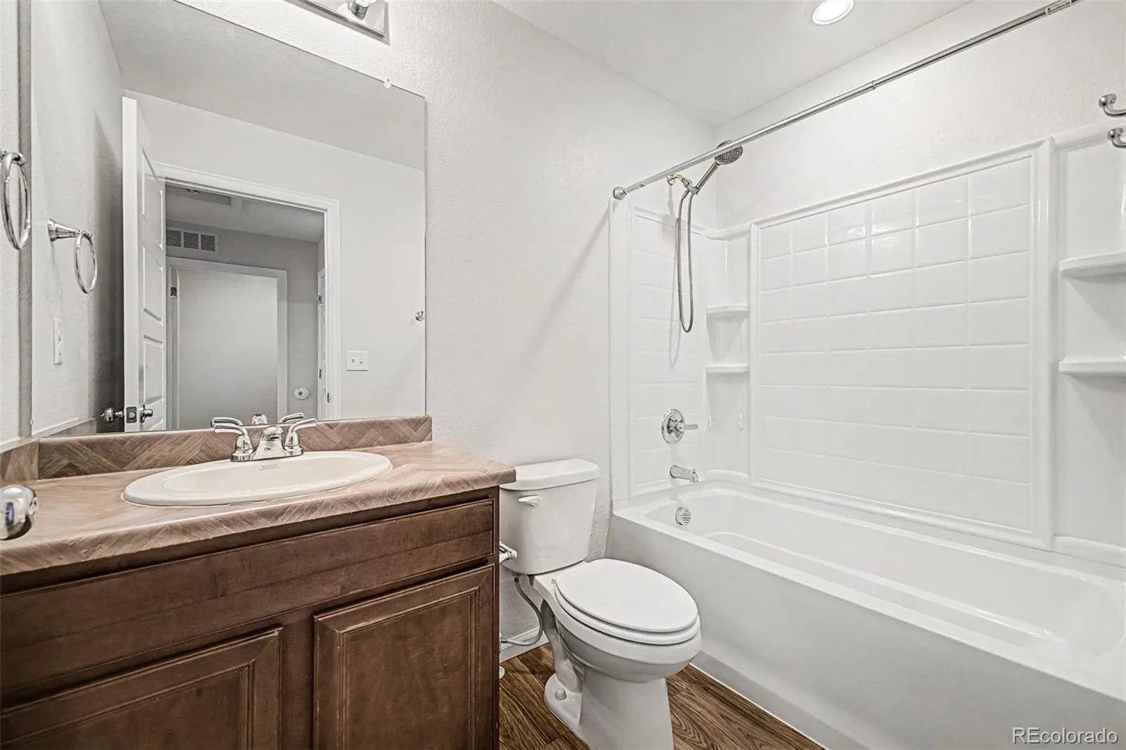 17975 E 103rd Avenue Commerce City CO 80022 | MLS #REC8240589 08282026223029 1600 33