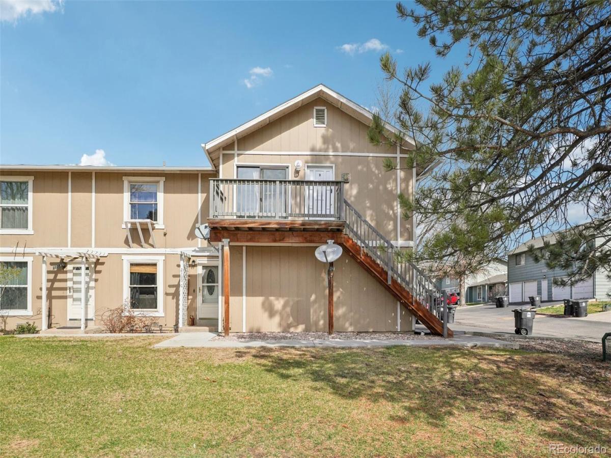 2105 Coronado N Parkway #D Denver CO 80229 | MLS #REC8241095 MLS #REC8241095 image #0