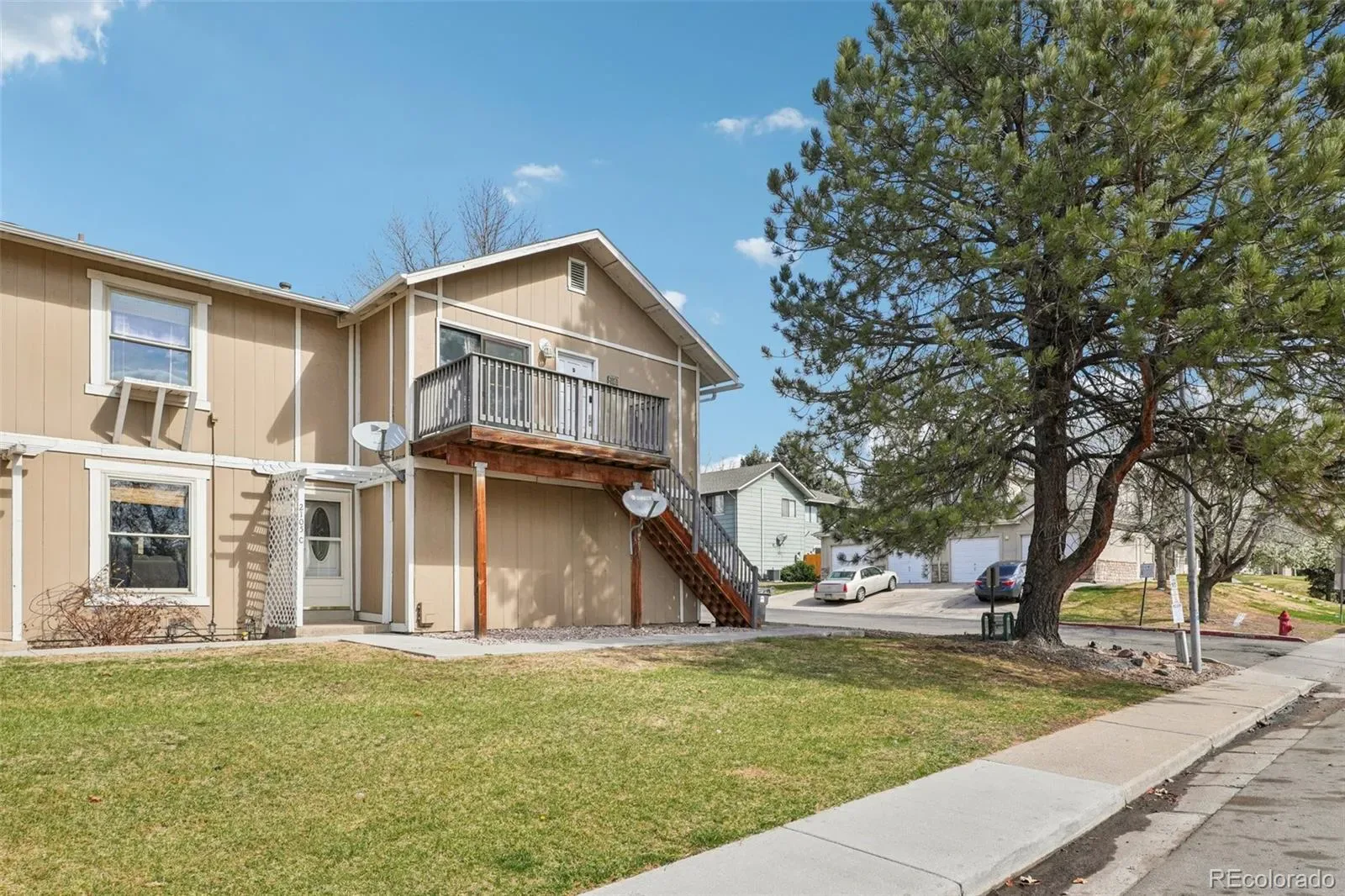 2105 Coronado N Parkway #D Denver CO 80229 | MLS #REC8241095 03282026043733 1600 1