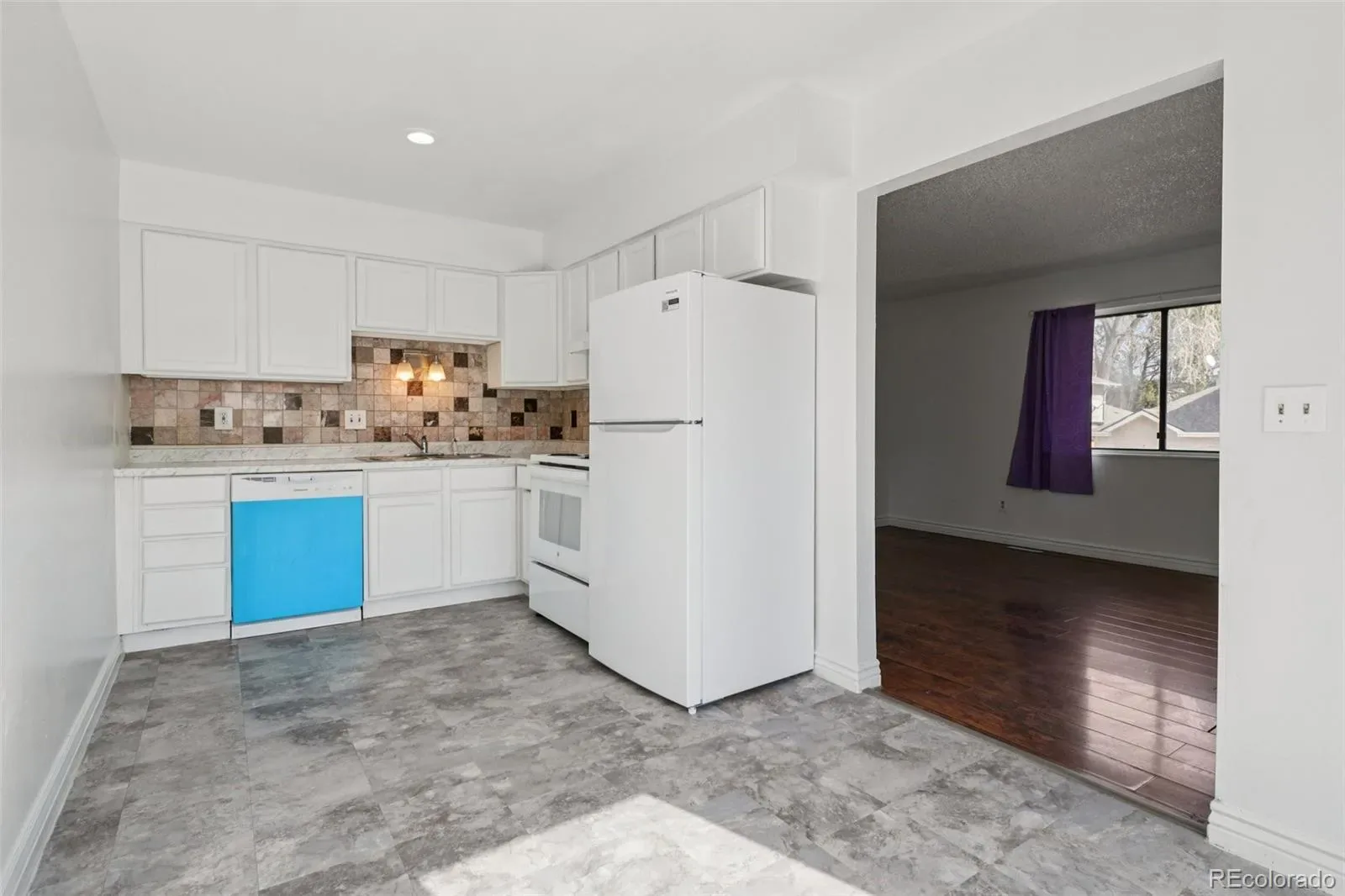 2105 Coronado N Parkway #D Denver CO 80229 | MLS #REC8241095 03282026043733 1600 11