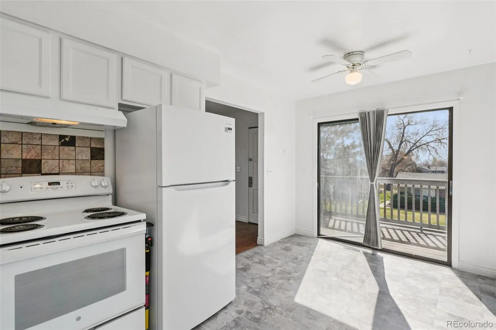 2105 Coronado N Parkway #D Denver CO 80229 | MLS #REC8241095 03282026043733 1600 12