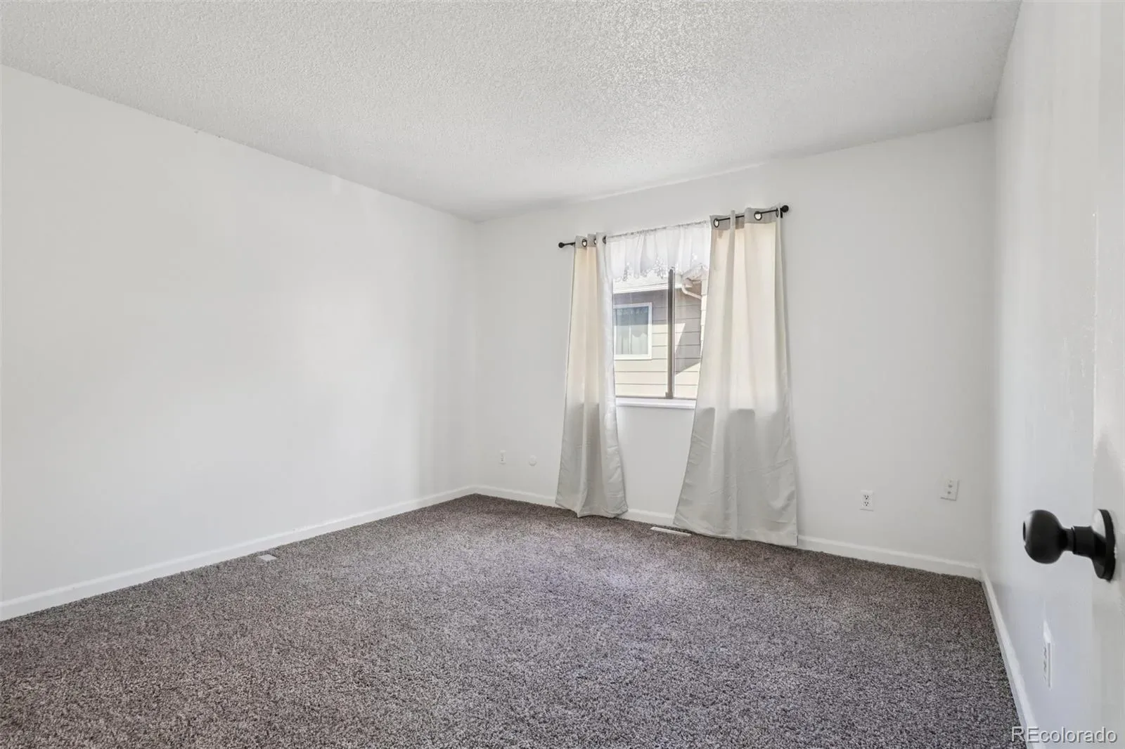 2105 Coronado N Parkway #D Denver CO 80229 | MLS #REC8241095 03282026043733 1600 16
