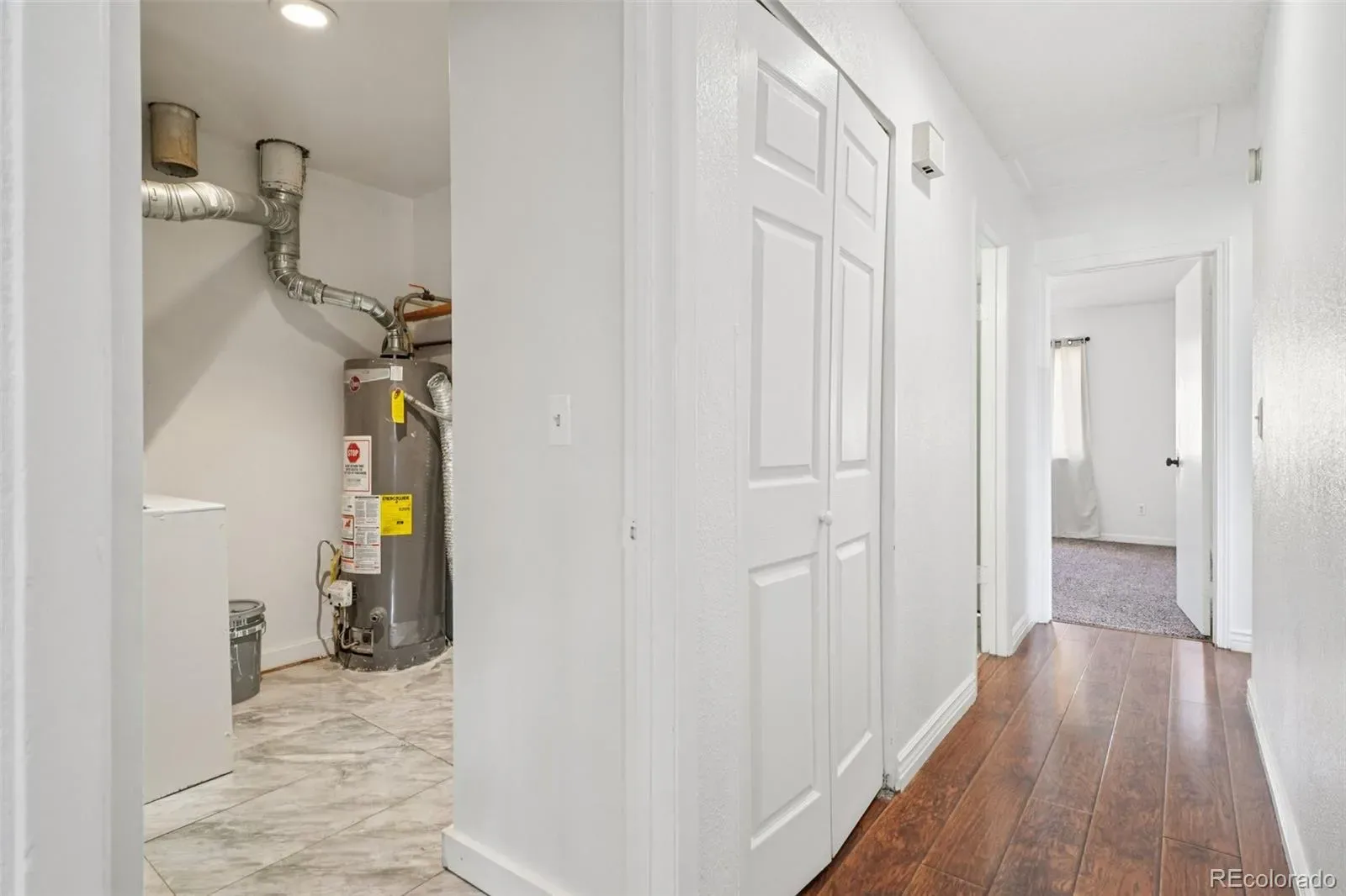 2105 Coronado N Parkway #D Denver CO 80229 | MLS #REC8241095 03282026043733 1600 28