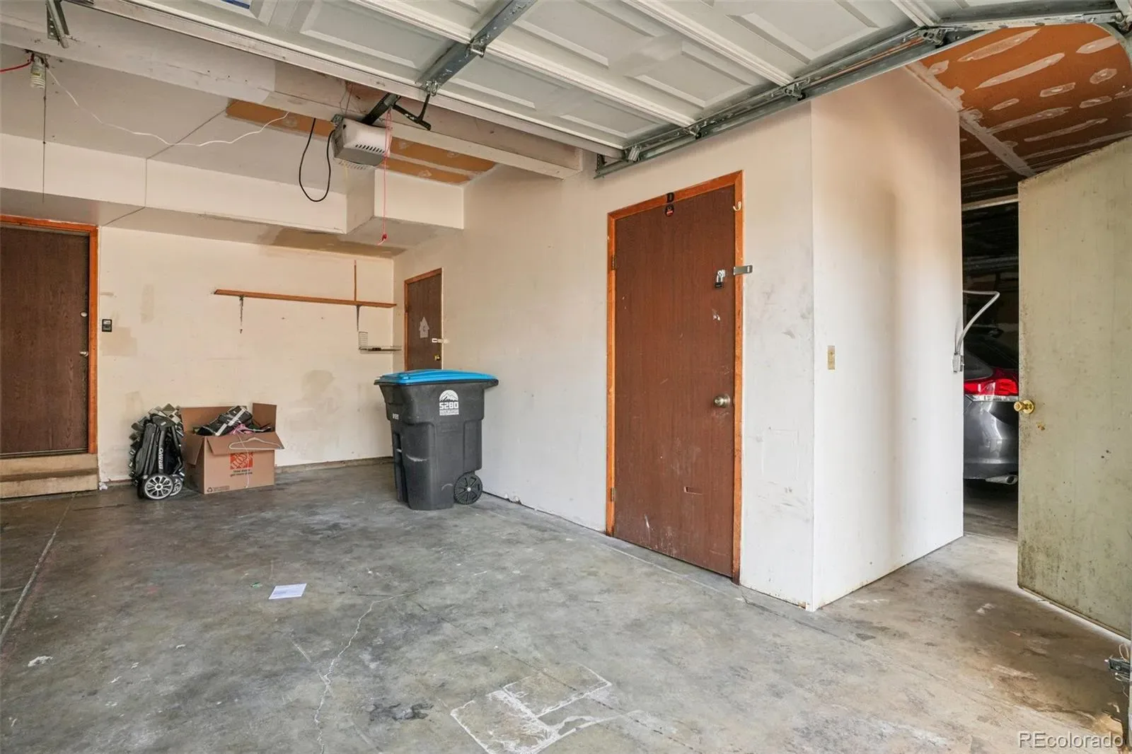 2105 Coronado N Parkway #D Denver CO 80229 | MLS #REC8241095 03282026043733 1600 30