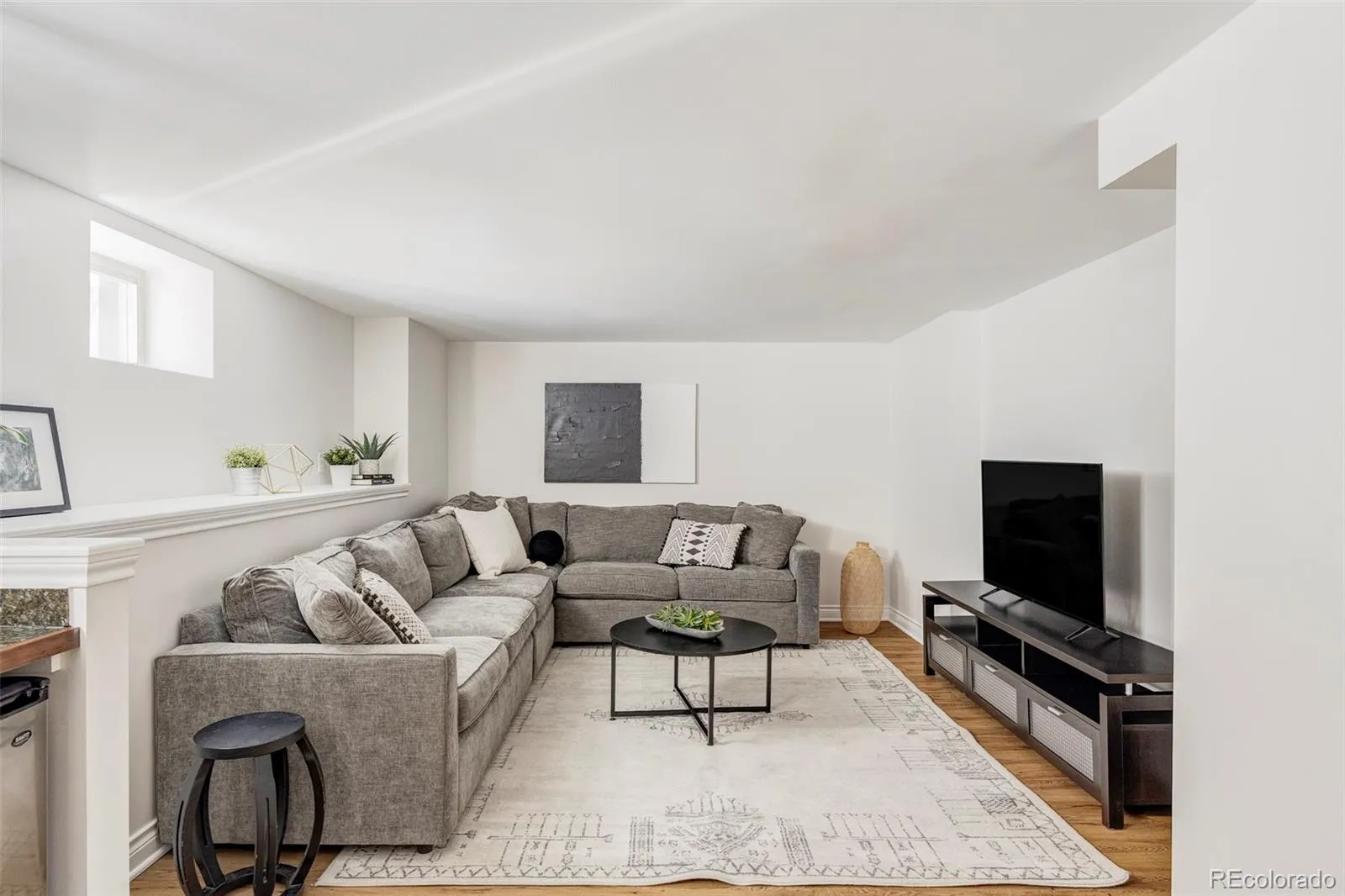 04112026172255 1600 30