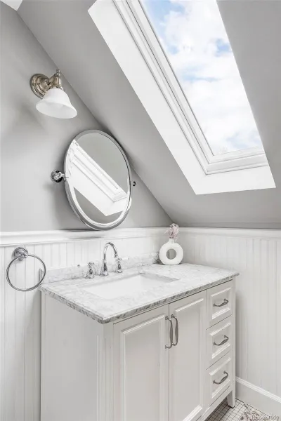 04112026172255 800 25