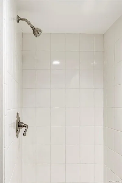 04112026172255 800 34