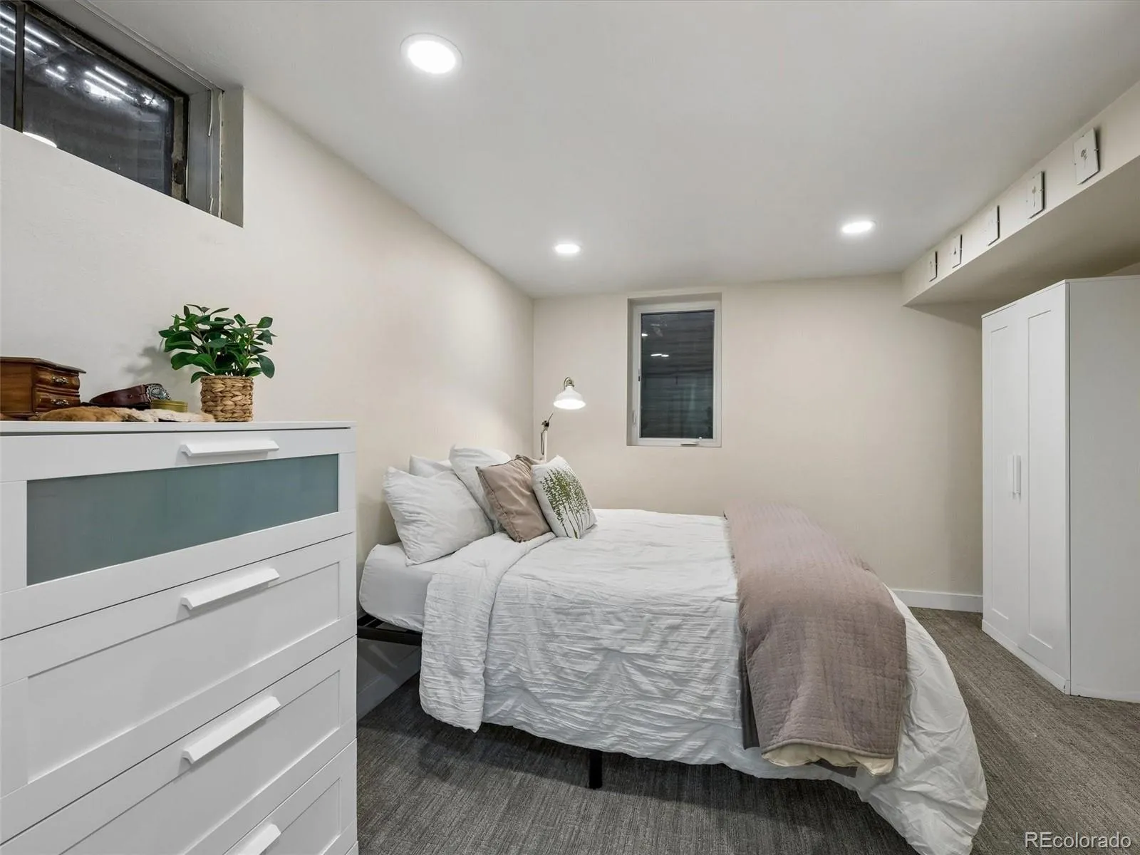 04042026073117 1600 25