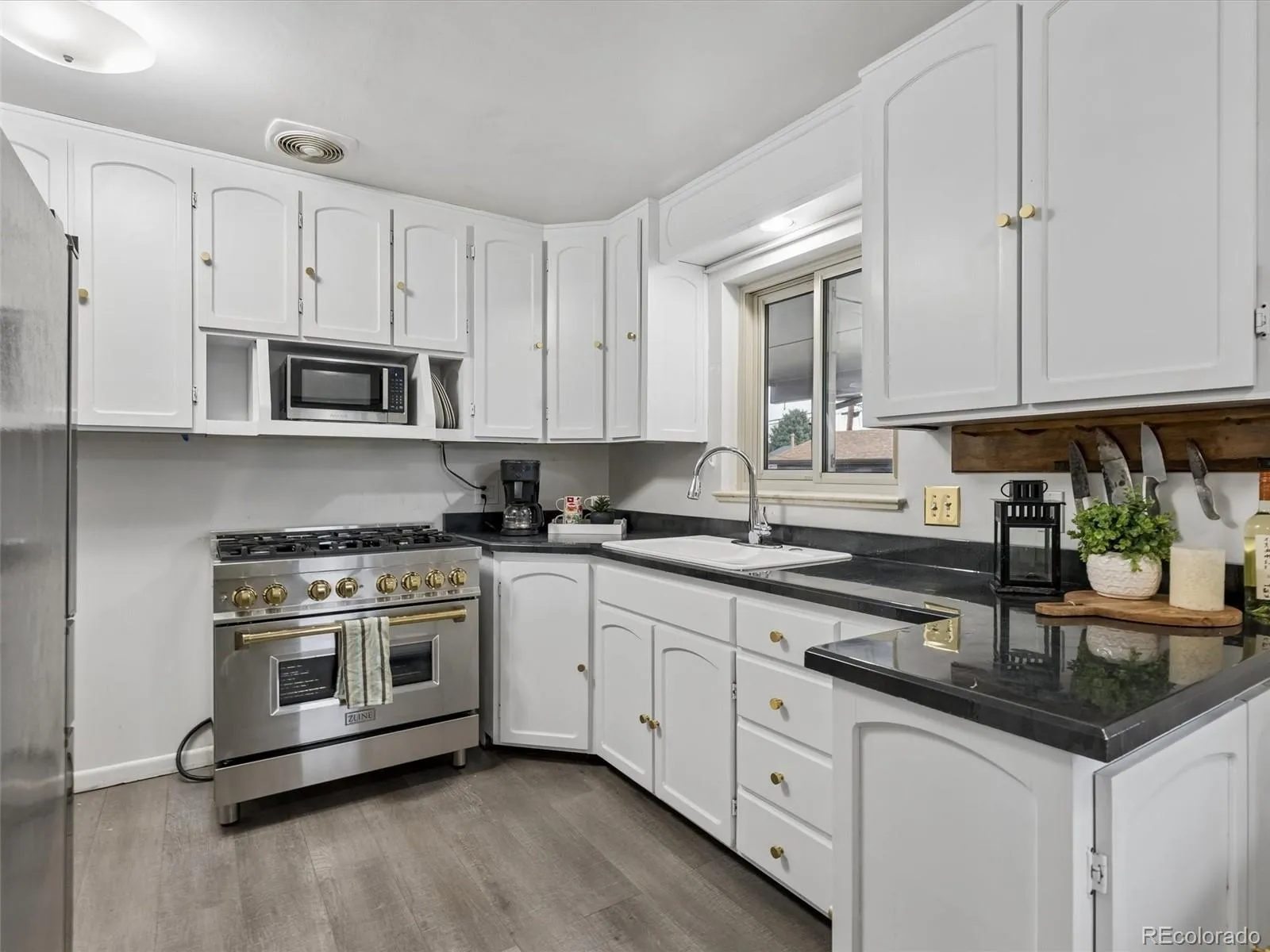 04042026073117 1600 32