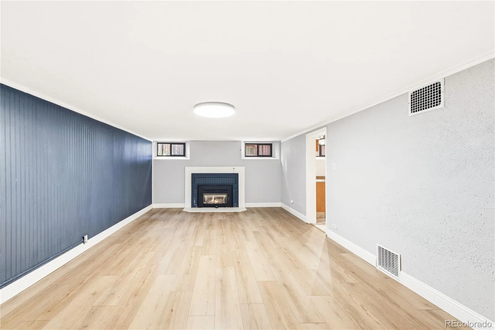 04102026165603 1600 23