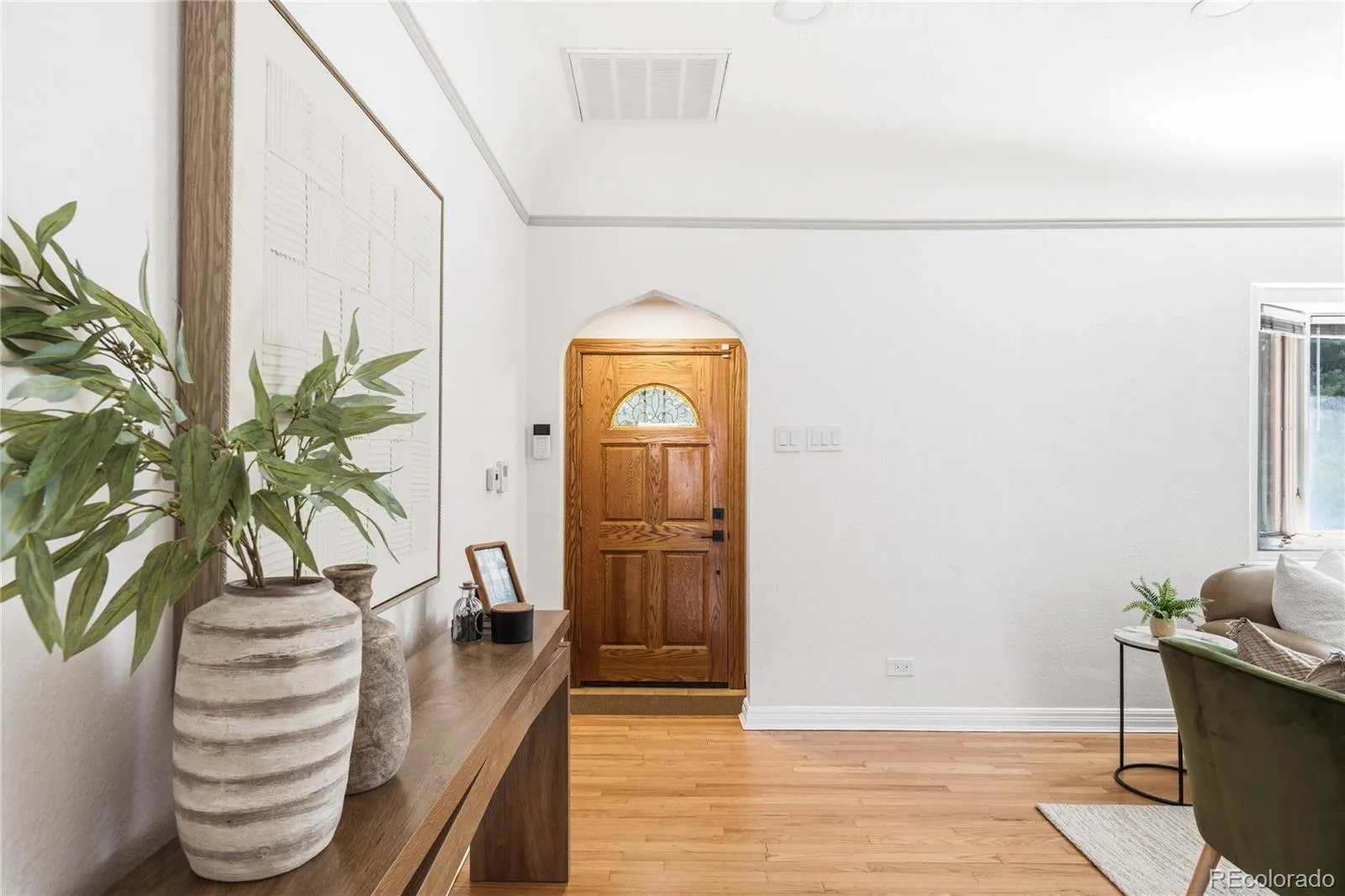 04102026165603 1600 3