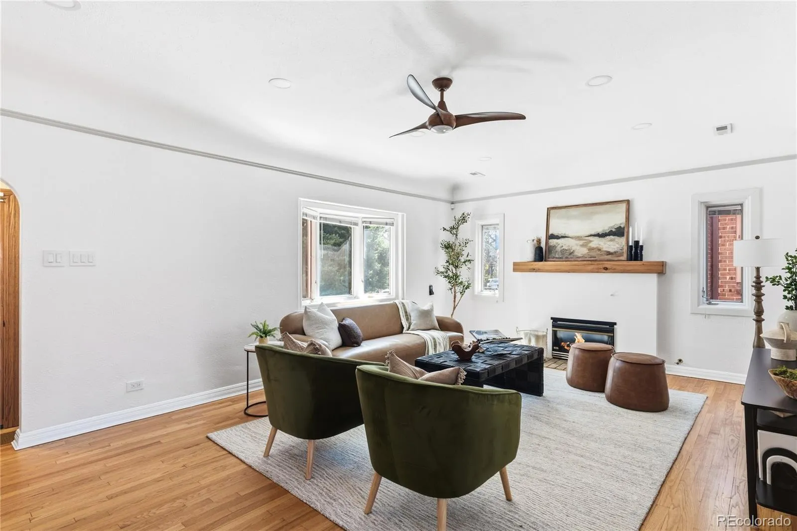 04102026165603 1600 6