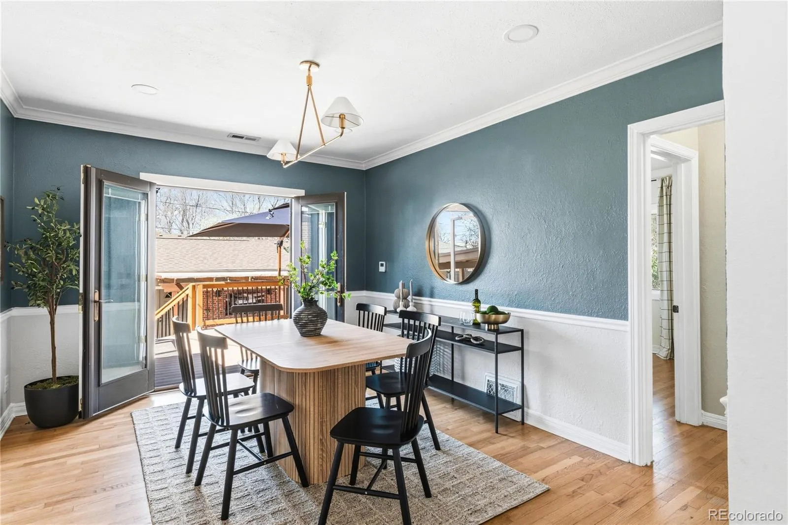 04102026165603 1600 9