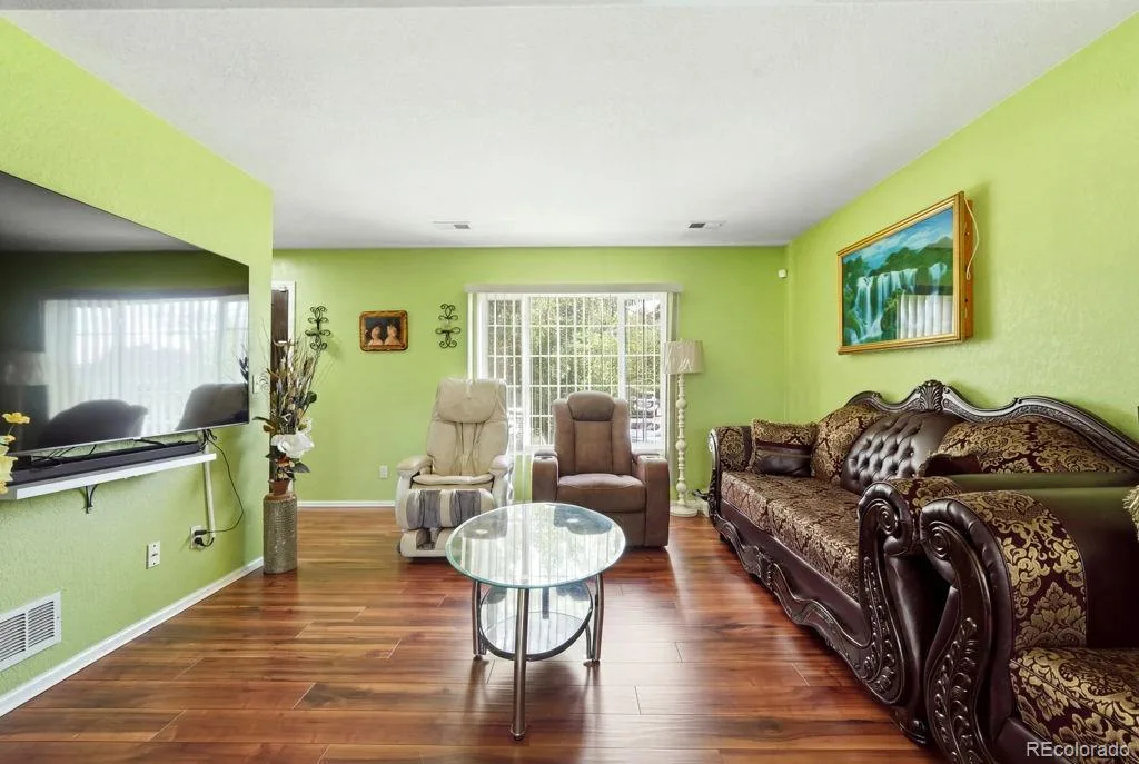 15633 E 51st Place Denver CO 80239 | MLS #REC8245494 08192026160833 1024 5