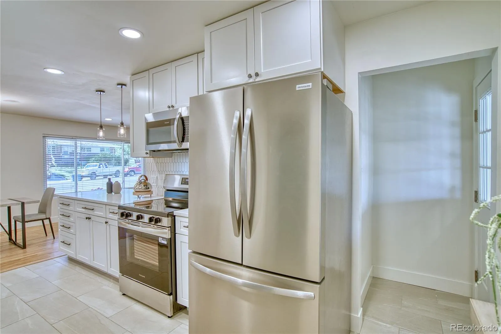 9609 W 57th Avenue Arvada CO 80002 MLS #REC8246581 05142026180745 1600 10