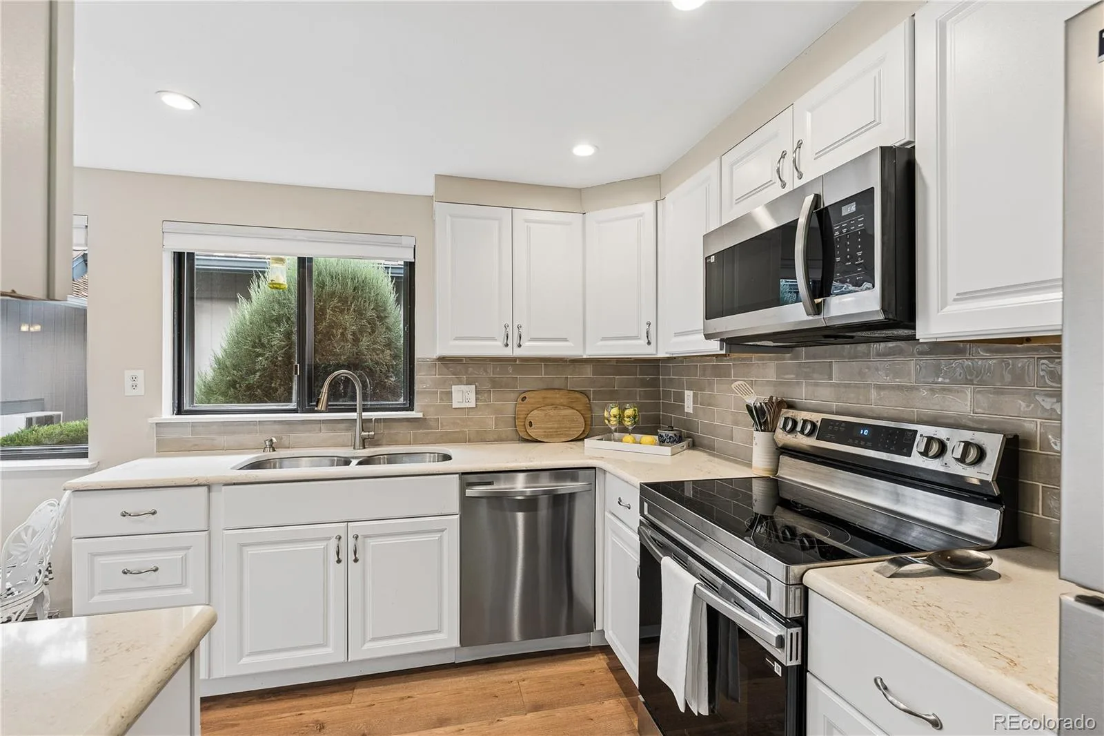 2448 S Victor Street #D Aurora CO 80014 | MLS #REC8247226 09222026085008 1600 16