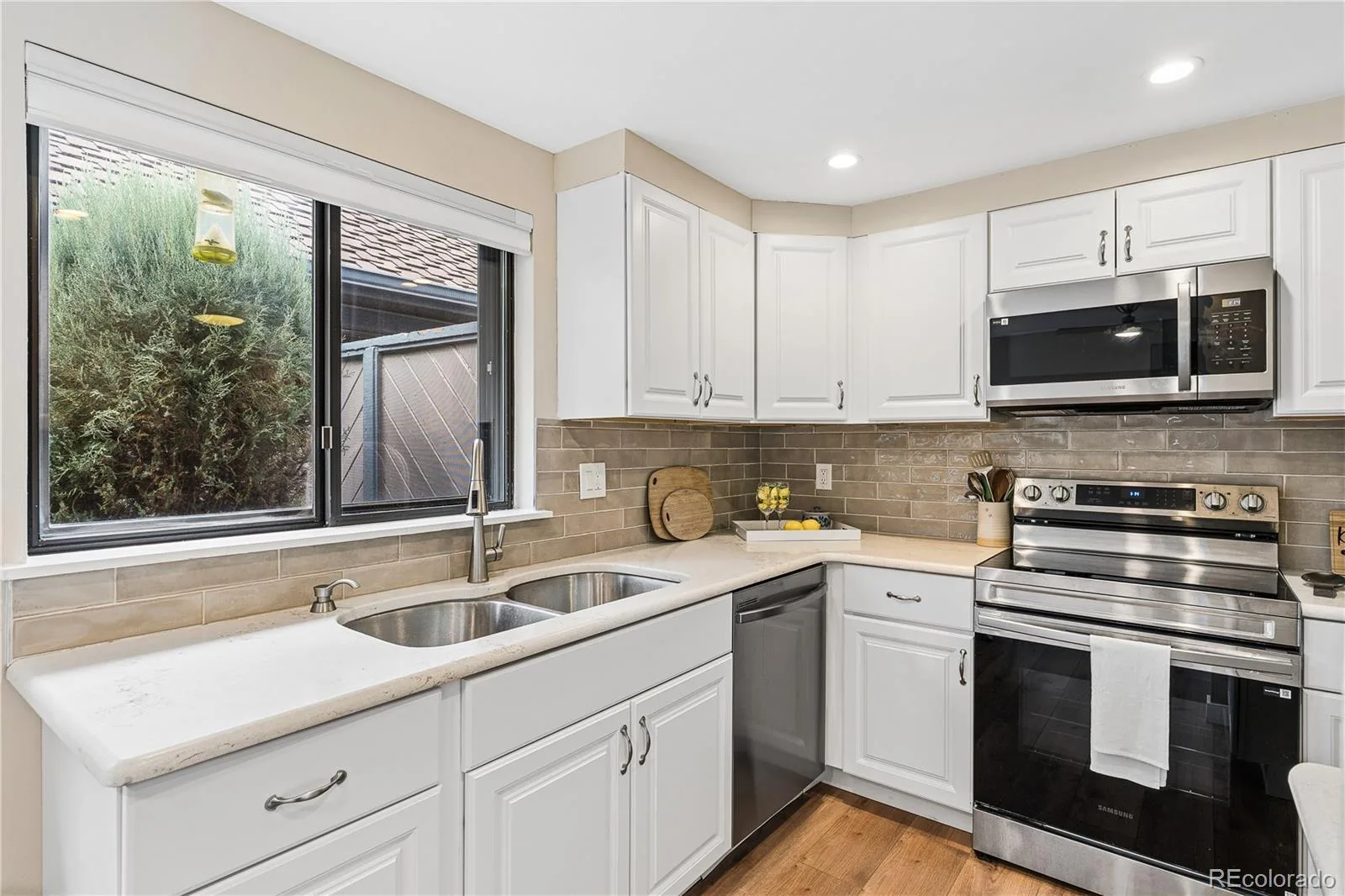 2448 S Victor Street #D Aurora CO 80014 | MLS #REC8247226 09222026085008 1600 21