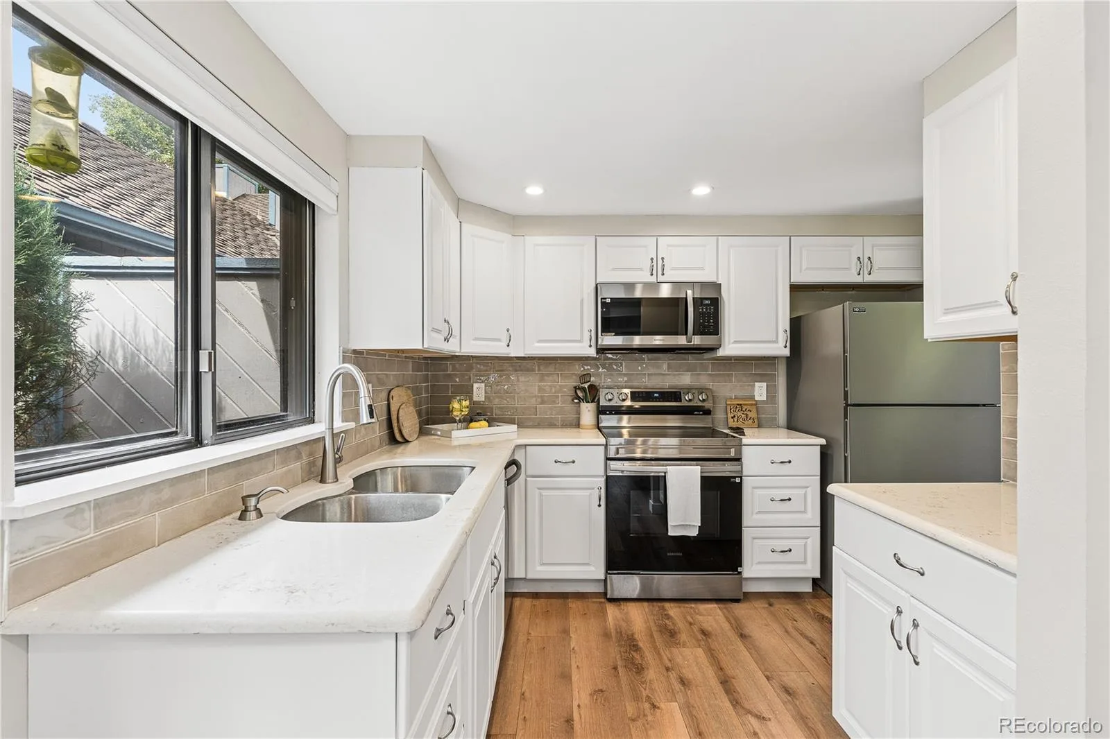 2448 S Victor Street #D Aurora CO 80014 | MLS #REC8247226 09222026085008 1600 22