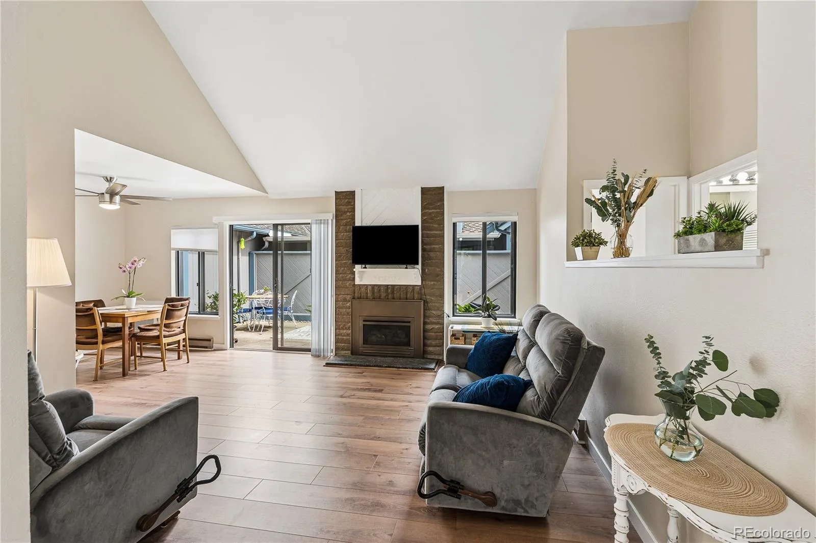 2448 S Victor Street #D Aurora CO 80014 | MLS #REC8247226 09222026085008 1600 8