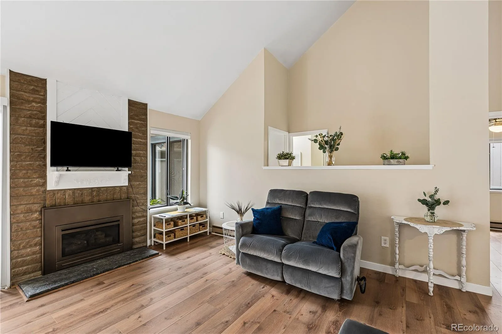 2448 S Victor Street #D Aurora CO 80014 | MLS #REC8247226 09222026085008 1600 9