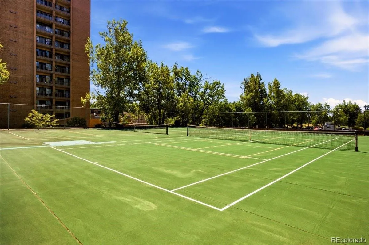 420 S Marion Parkway #1303 Denver CO 80209 MLS #REC8249927 06122026174826 1200 32