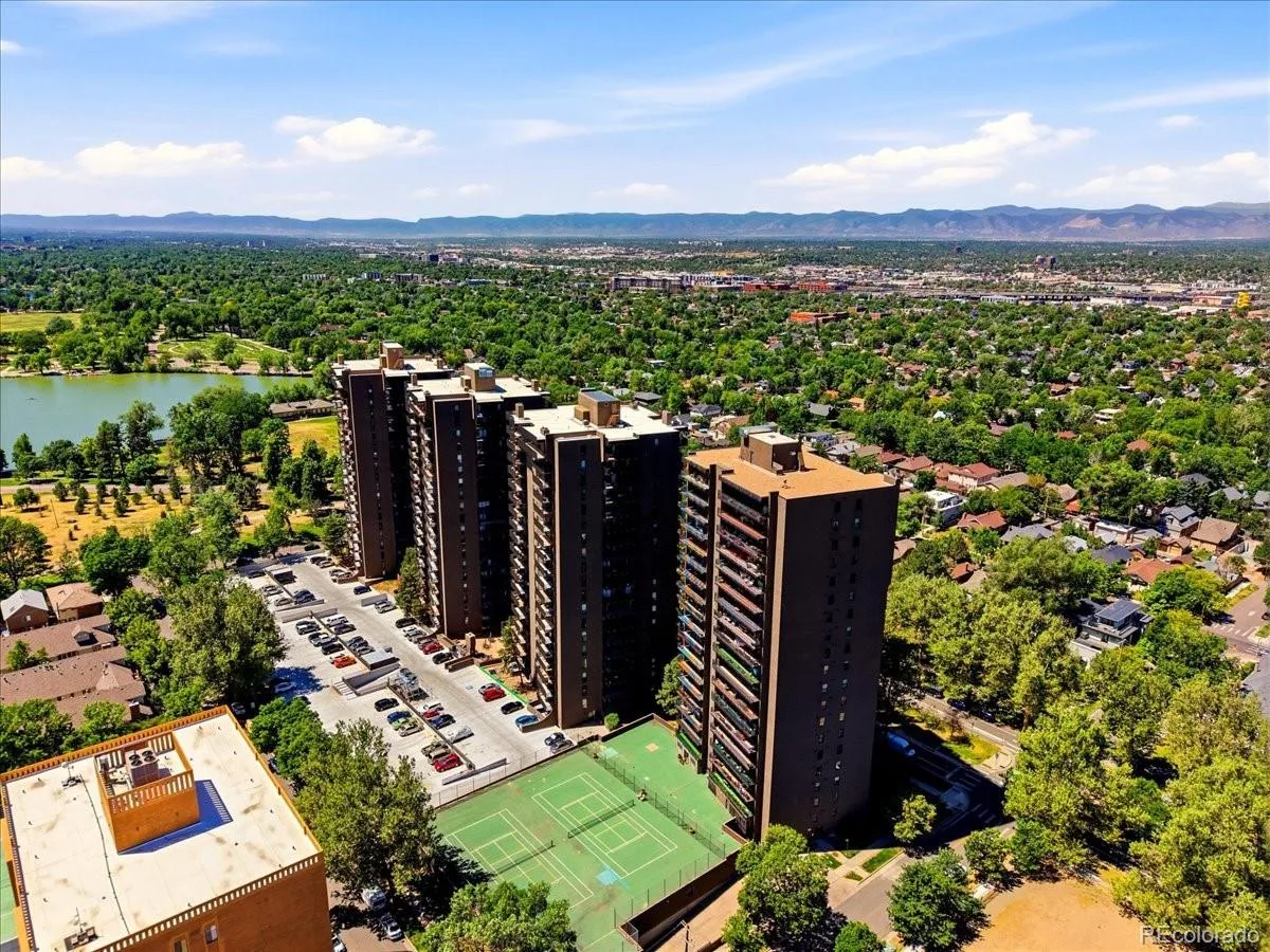 420 S Marion Parkway #1303 Denver CO 80209 MLS #REC8249927 06122026174826 1200 34